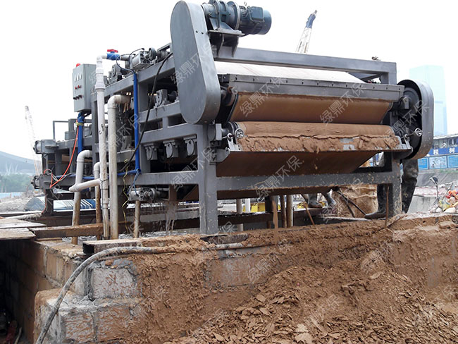 地铁钻井污泥泥水分离处理 2